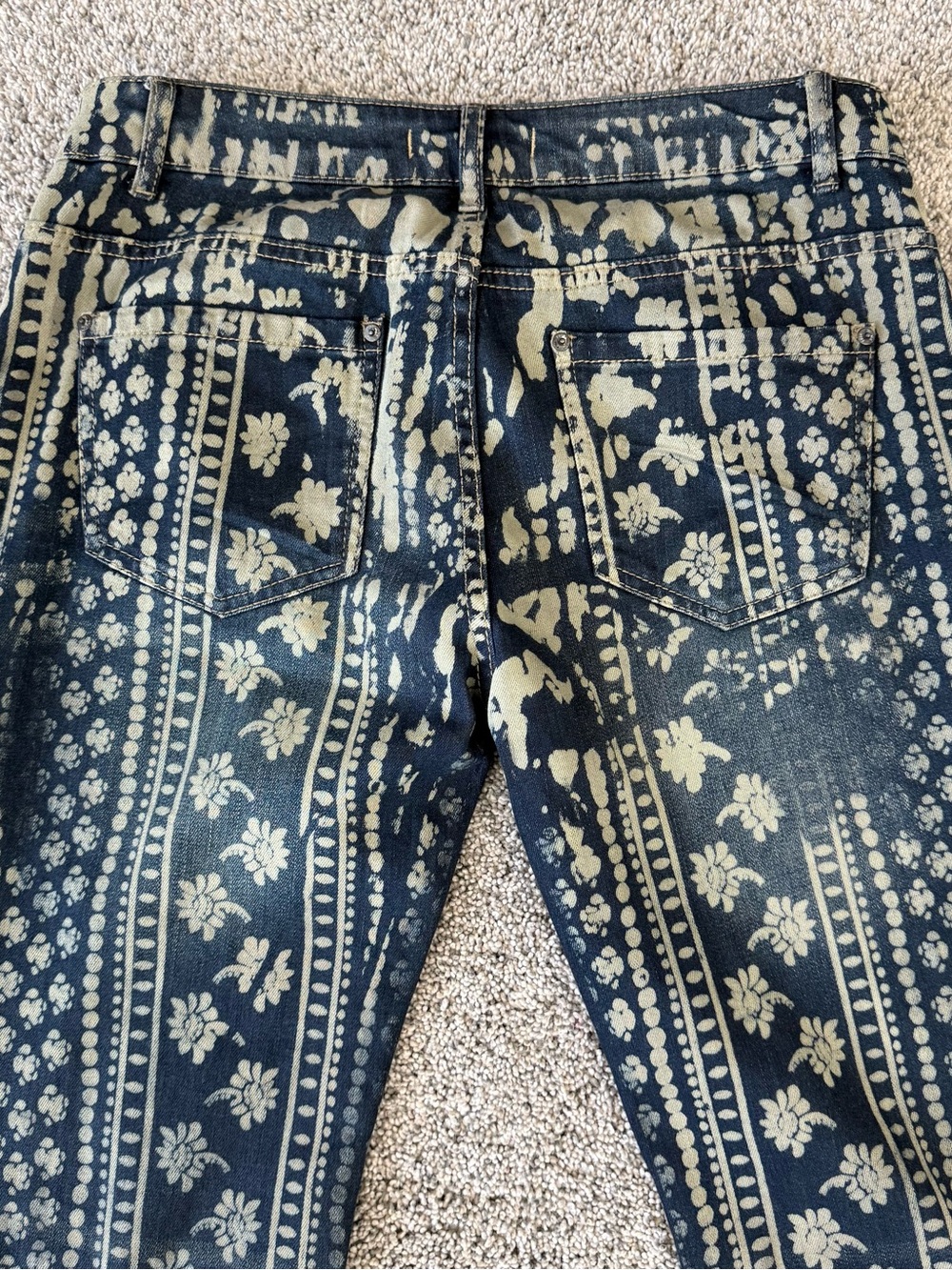 Free People Mantra Bali Dark Wash Flare Low Rise Raw Hem Jeans Boho Women’s 28 - Picture 16 of 16